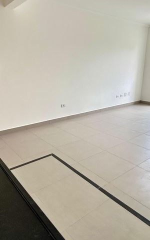 Apartamento à venda com 53m², 2 quartos e 1 vaga Apartamento à venda com 53m², 2 quartos e 1 vagaCozinha