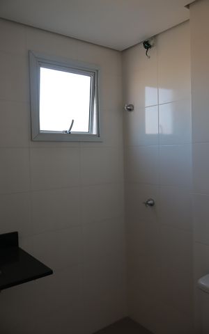 Apartamento à venda com 57m², 2 quartos e 1 vagaBanheiro Social