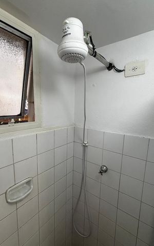 Apartamento à venda com 52m², 2 quartos e 1 vaga Apartamento à venda com 52m², 2 quartos e 1 vagaBanheiro