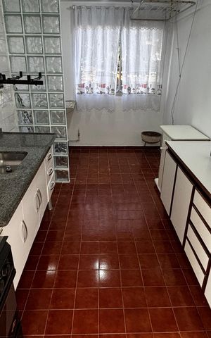 Apartamento à venda com 52m², 2 quartos e 1 vaga Apartamento à venda com 52m², 2 quartos e 1 vagaCozinha
