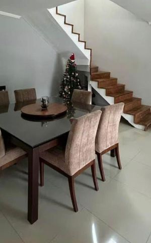 Studio para alugar com 128m², 4 quartos e 3 vagas Studio para alugar com 128m², 4 quartos e 3 vagasSala