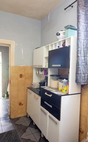 Casa à venda com 100m², 2 quartos e 2 vagas Casa à venda com 100m², 2 quartos e 2 vagasCozinha e Área de Serviço