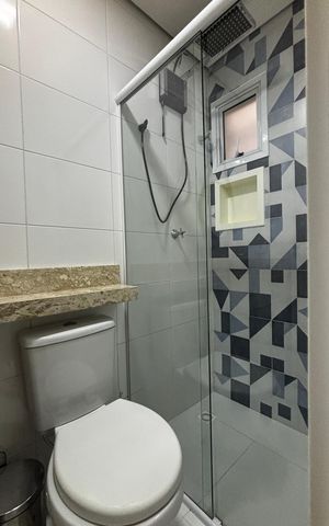 Apartamento à venda com 55m², 2 quartos e 1 vaga Apartamento à venda com 55m², 2 quartos e 1 vagaBanheiro