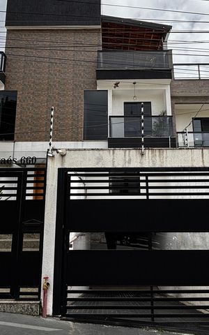 Apartamento à venda com 55m², 2 quartos e 1 vaga Apartamento à venda com 55m², 2 quartos e 1 vagaFachada