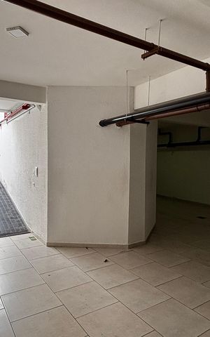 Apartamento à venda com 55m², 2 quartos e 1 vaga Apartamento à venda com 55m², 2 quartos e 1 vagaGaragem