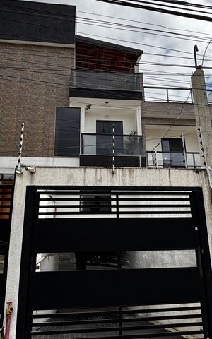 Apartamento à venda com 55m², 2 quartos e 1 vaga Apartamento à venda com 55m², 2 quartos e 1 vagaFachada
