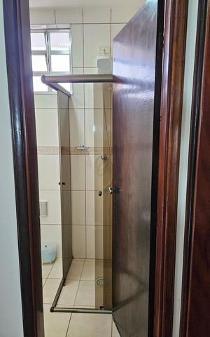 Casa à venda com 150m², 4 quartos e 2 vagas Casa à venda com 150m², 4 quartos e 2 vagasBanheiro