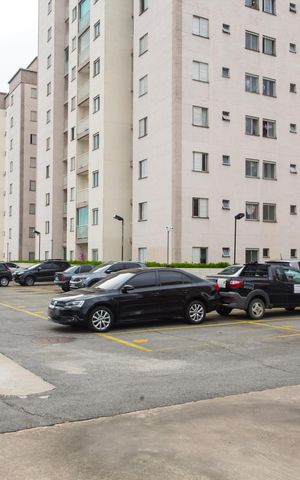 Apartamento à venda com 48m², 2 quartos e 1 vaga Apartamento à venda com 48m², 2 quartos e 1 vagaÁrea comum - Garagem