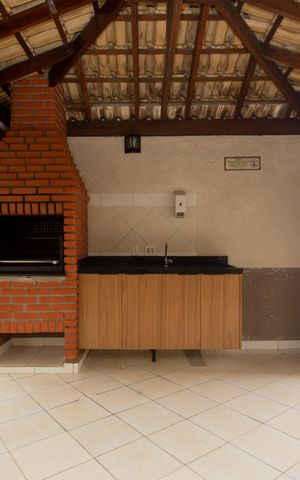 Apartamento à venda com 48m², 2 quartos e 1 vaga Apartamento à venda com 48m², 2 quartos e 1 vagaÁrea comum - Churrasqueira