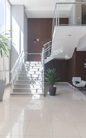 Studio para alugar com 44m², 1 quarto e 1 vaga Studio para alugar com 44m², 1 quarto e 1 vagaHall
