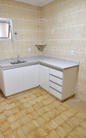 Apartamento à venda com 80m², 2 quartos e 1 vagaCozinha