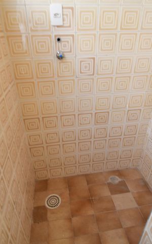 Apartamento à venda com 80m², 2 quartos e 1 vagaÁrea de Serviço