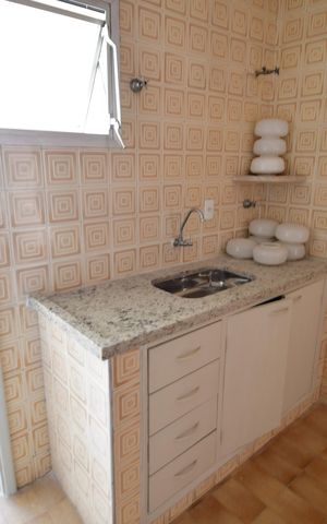 Apartamento à venda com 80m², 2 quartos e 1 vagaCozinha
