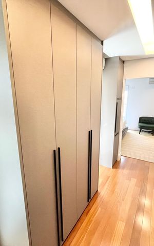 Apartamento à venda com 297m², 4 quartos e 5 vagas Apartamento à venda com 297m², 4 quartos e 5 vagasQuarto 3 - Suíte