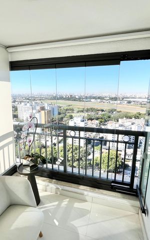 Apartamento à venda com 297m², 4 quartos e 5 vagas Apartamento à venda com 297m², 4 quartos e 5 vagasQuarto 3 - Suíte Varanda