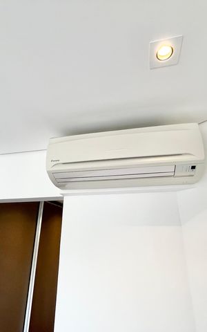 Apartamento à venda com 297m², 4 quartos e 5 vagas Apartamento à venda com 297m², 4 quartos e 5 vagasQuarto 1 - Suíte
