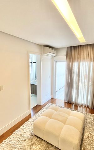 Apartamento à venda com 297m², 4 quartos e 5 vagas Apartamento à venda com 297m², 4 quartos e 5 vagasQuarto 4 - Suíte