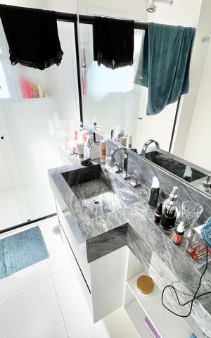 Apartamento à venda com 297m², 4 quartos e 5 vagas Apartamento à venda com 297m², 4 quartos e 5 vagasBanheiro da Suíte 3
