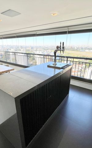 Apartamento à venda com 297m², 4 quartos e 5 vagas Apartamento à venda com 297m², 4 quartos e 5 vagasVaranda gourmet