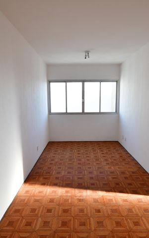 Apartamento à venda com 80m², 2 quartos e 1 vagaSala