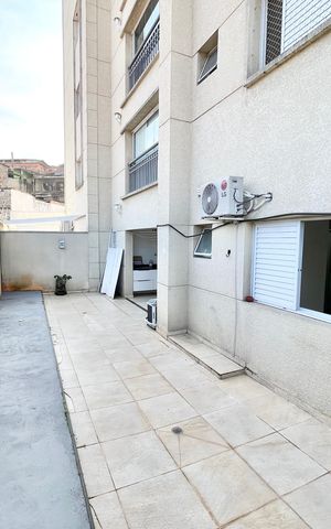 Apartamento à venda com 56m², 2 quartos e 2 vagas Apartamento à venda com 56m², 2 quartos e 2 vagasQuintal