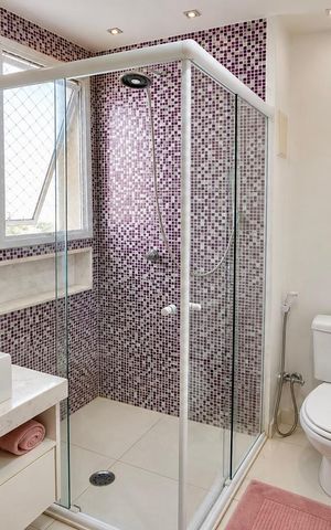 Apartamento à venda com 129m², 3 quartos e 3 vagas Apartamento à venda com 129m², 3 quartos e 3 vagasBanheiro da suíte 3