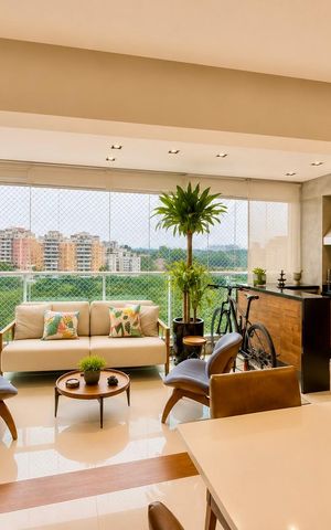 Apartamento à venda com 129m², 3 quartos e 3 vagas Apartamento à venda com 129m², 3 quartos e 3 vagasVaranda da sala