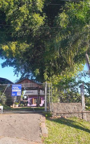 Casa para alugar com 50m², 2 quartos e 1 vagaFachada