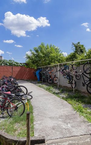Apartamento à venda com 57m², 2 quartos e 1 vaga Apartamento à venda com 57m², 2 quartos e 1 vagaÁrea Comum - Bicicletário