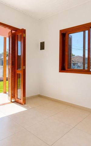 Casa à venda com 150m², 3 quartos e 4 vagasSala 2