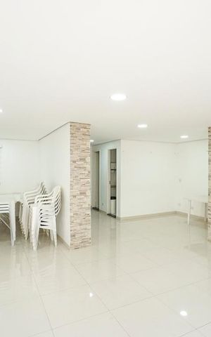Apartamento à venda com 70m², 3 quartos e 1 vaga Apartamento à venda com 70m², 3 quartos e 1 vagaÁrea Comum