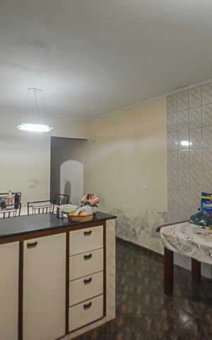 Casa para alugar com 300m², 5 quartos e 2 vagas Casa para alugar com 300m², 5 quartos e 2 vagasCozinha