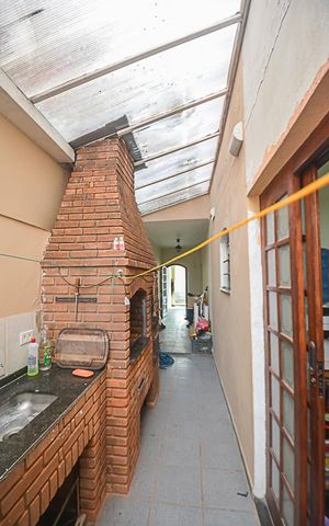 Casa para alugar com 300m², 5 quartos e 2 vagas Casa para alugar com 300m², 5 quartos e 2 vagasChurrasqueira