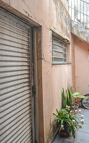 Casa para alugar com 300m², 5 quartos e 2 vagas Casa para alugar com 300m², 5 quartos e 2 vagasQuarto de Serviço