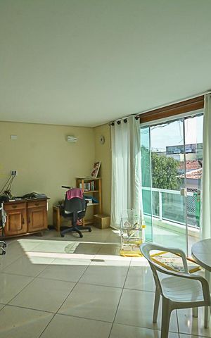 Casa para alugar com 300m², 5 quartos e 2 vagas Casa para alugar com 300m², 5 quartos e 2 vagasSacada