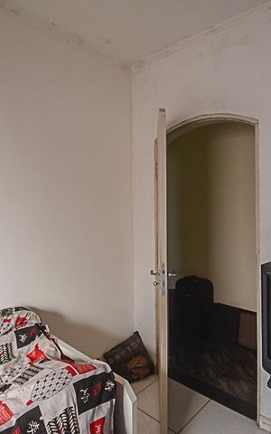 Casa para alugar com 300m², 5 quartos e 2 vagas Casa para alugar com 300m², 5 quartos e 2 vagasQuarto 1