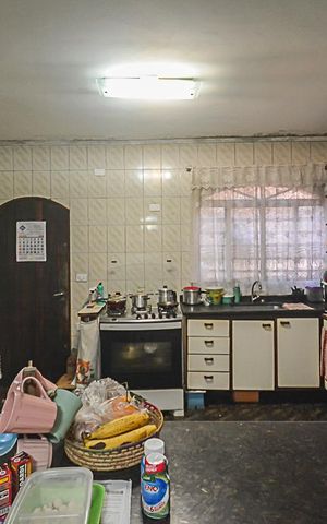 Casa para alugar com 300m², 5 quartos e 2 vagas Casa para alugar com 300m², 5 quartos e 2 vagasCozinha