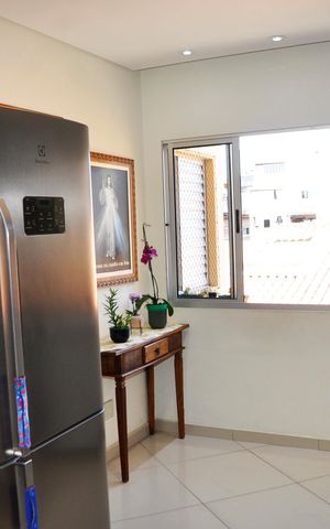 Casa à venda com 418m², 3 quartos e 1 vaga Casa à venda com 418m², 3 quartos e 1 vagaDetalhe - Cozinha Americana