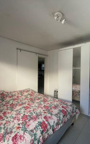 Casa à venda com 130m², 2 quartos e 2 vagas