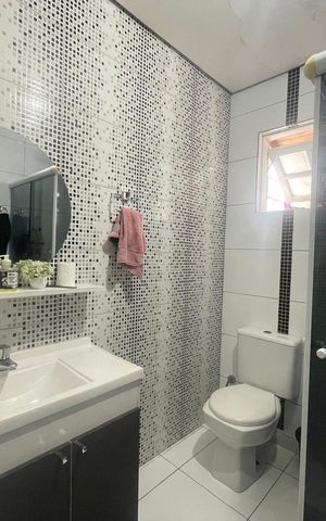 Casa à venda com 130m², 2 quartos e 2 vagas