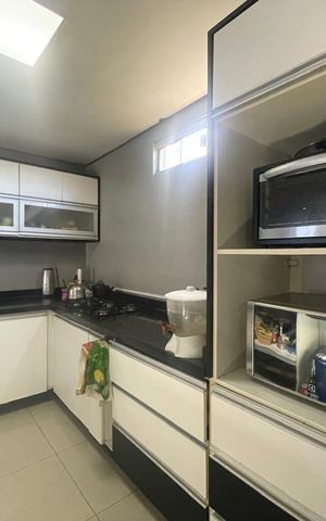 Casa à venda com 130m², 2 quartos e 2 vagas