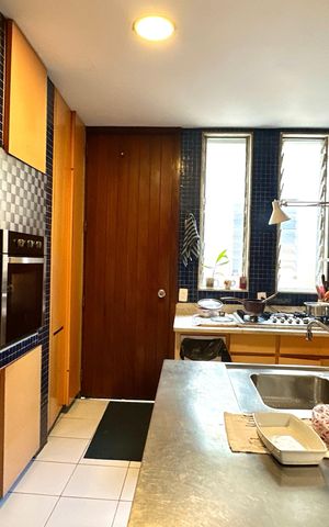Casa à venda com 1000m², 3 quartos e 2 vagas Casa à venda com 1000m², 3 quartos e 2 vagasCozinha