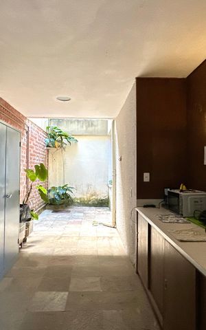 Casa à venda com 1000m², 3 quartos e 2 vagas Casa à venda com 1000m², 3 quartos e 2 vagasCozinha