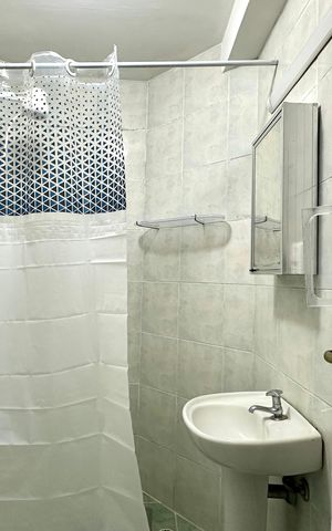 Casa à venda com 1000m², 3 quartos e 2 vagas Casa à venda com 1000m², 3 quartos e 2 vagasEdícula