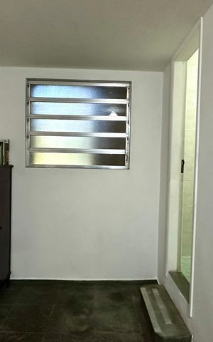 Casa à venda com 1000m², 3 quartos e 2 vagas Casa à venda com 1000m², 3 quartos e 2 vagasEdícula