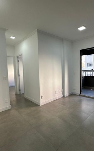 Apartamento à venda com 50m², 2 quartos e 1 vaga Apartamento à venda com 50m², 2 quartos e 1 vagaSala