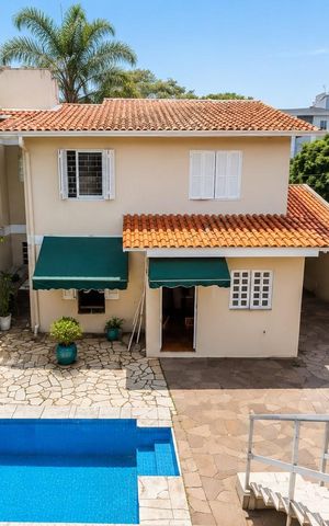 Casa para alugar com 340m², 5 quartos e 3 vagas Casa para alugar com 340m², 5 quartos e 3 vagasÁrea comum