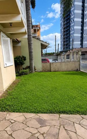 Casa para alugar com 340m², 5 quartos e 3 vagas Casa para alugar com 340m², 5 quartos e 3 vagasÁrea comum