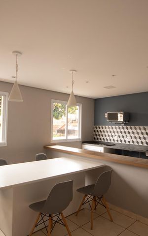 Apartamento à venda com 47m², 2 quartos e 1 vaga Apartamento à venda com 47m², 2 quartos e 1 vagaÁrea comum - Salão de festas