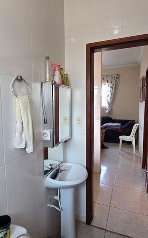 Casa de condomínio para alugar com 60m², 1 quarto e 1 vaga Casa de condomínio para alugar com 60m², 1 quarto e 1 vagaBanheiro